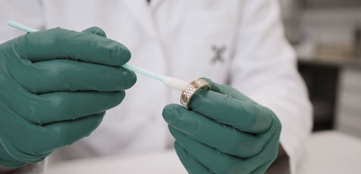 Haelixa embeds DNA authentication into products